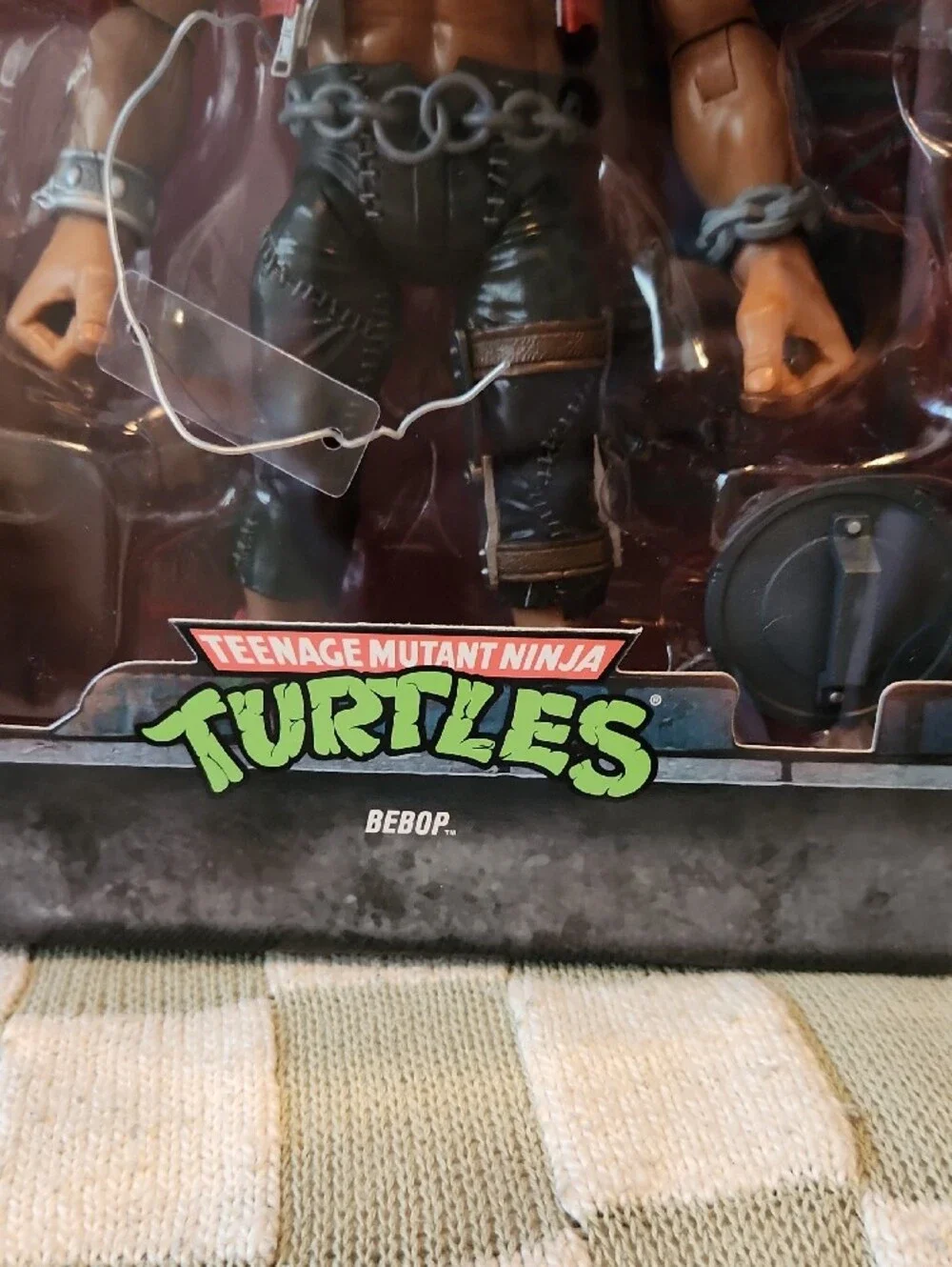 Bebop Teenage MUTANT Ninja  Figurine. Powerhouse Punk Enforcer For The Foot Clan